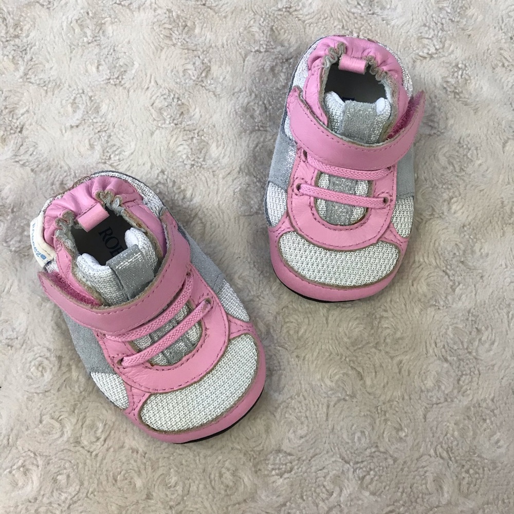 Robeez Baby Girl Shoes Sneakers Pink Silver Size 2